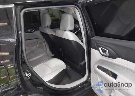 2022 Jeep Compass Latitude 4X4 из США, поврежденный, VIN 3C4NJDBBXNT113604